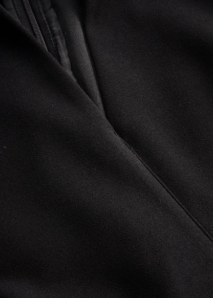 Naomi | Vestido negro refinado con cinturón